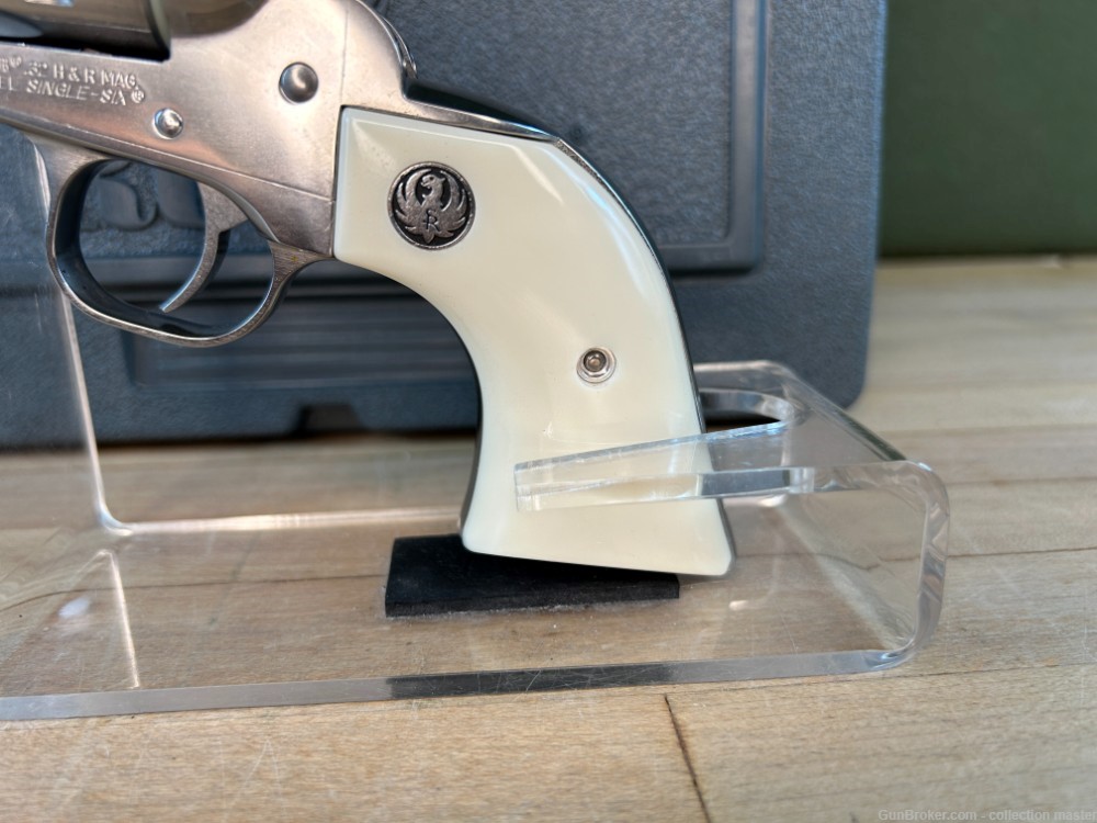 Ruger New Model Single Six Revolver Used .32 H&R MAG 4.5" Single Action -img-8