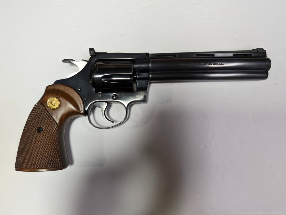 1981 Colt Diamondback 6 inch Blue 22LR-img-1