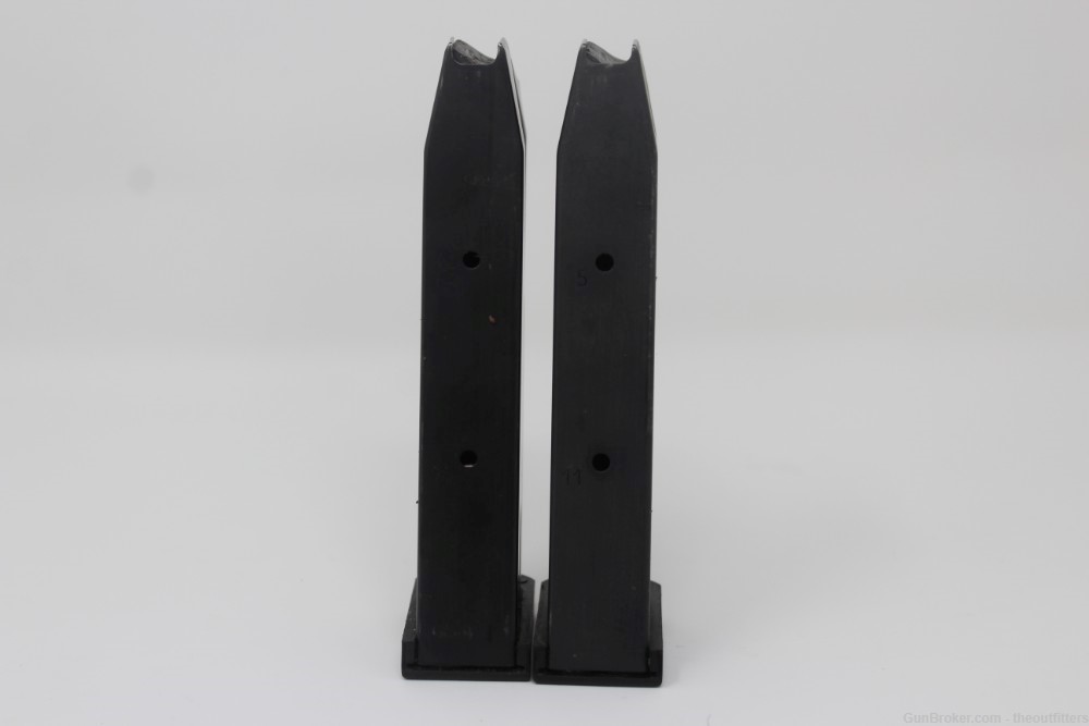 LOT OF 2 BERETTA 96 40 S&W 11 ROUND MAGAZINES MADE IN ITALY-img-1