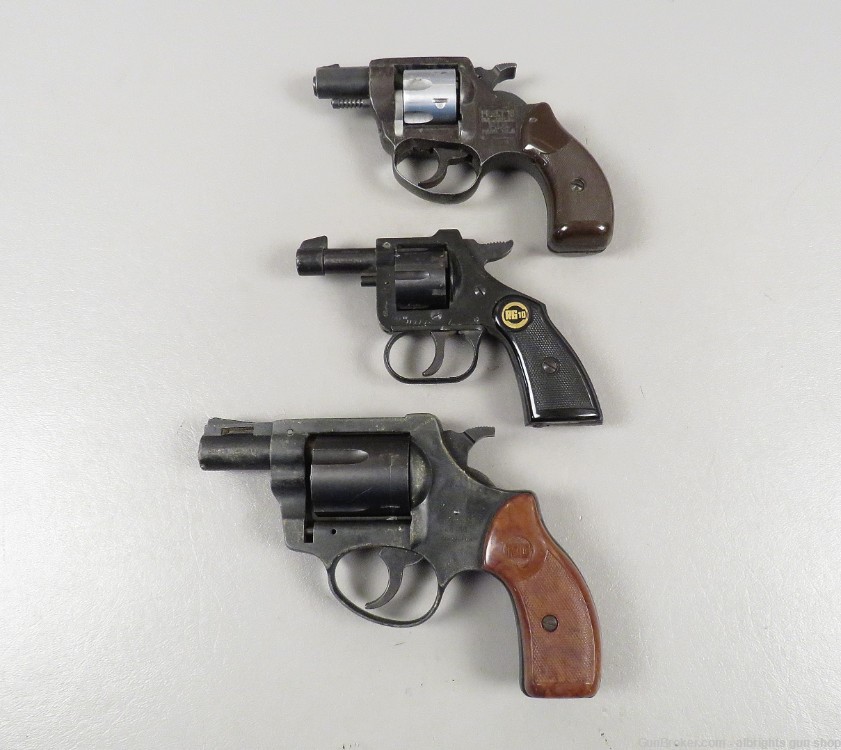 LOT OF 3 DOUBLE ACTION REVOLVERS 2 RG ROHM 1 FIE 38 SPECIAL & 22 SH SEE AD-img-0