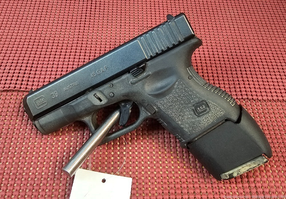 Glock 39 Gen 3 .45 GAP pistol *rare* w/ 10 Rd mag-img-2