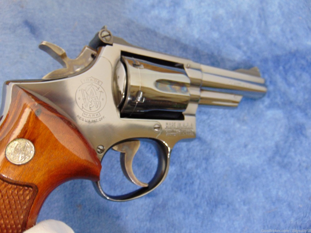 COLLECTOR QUALITY SMITH & WESSON MODEL 19-3 357MAG 4" BLUED P&R 1971-img-2