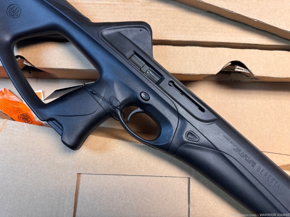 Beretta CX4 Storm 9mm As New In Box uses 92FS Mags -img-5