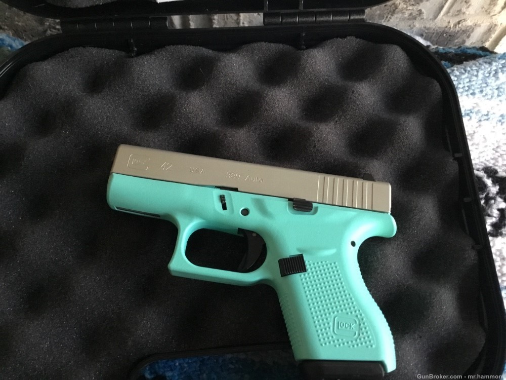 Glock 42 cerakote Tiffany blue Stainless .380 acp like new hard to find.-img-13