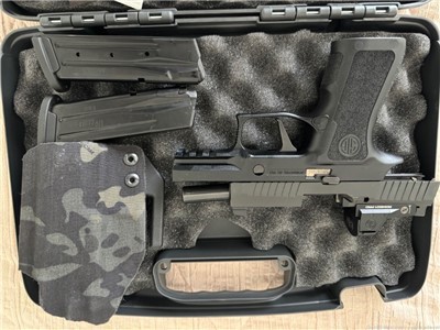Sig Sauer P320 RXP 9mm with Romeo
