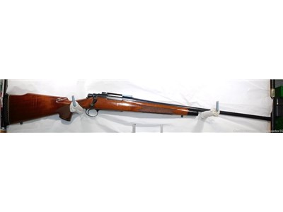 Remington 700 BDL Deluxe 22-250 Rifle