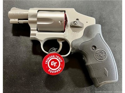 Brand New Smith & Wesson 642 CT (Crimson Trace Laser Grip) J Frame Revolver