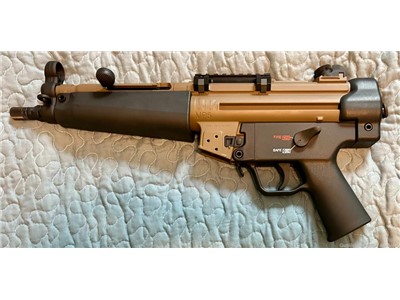  H&K MP5 Pistol 22LR 25+1 built by Umarex of Germany