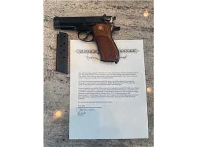 Smith and Wesson Model 39-2 W/ Factory Letter 