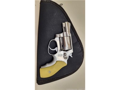 Smith&Wesson MODEL 60 5 SHOT STAINLESS .38 SPL.