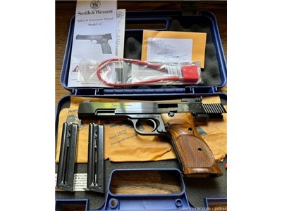 Smith & Wesson 130511 41 Full Size Frame 22 LR 10+1, 5.50"