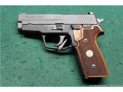 Sig Sauer P225 9mm wood grips w/ Night sights Rare & Short reset trigger
