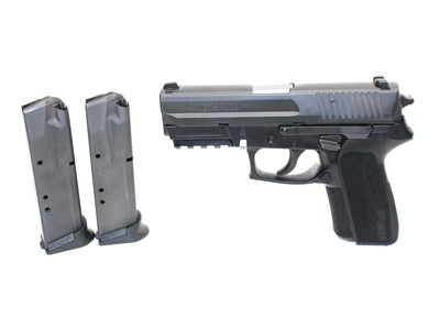 Sig Sauer Sp2022 40 S&w 2 Mags Used