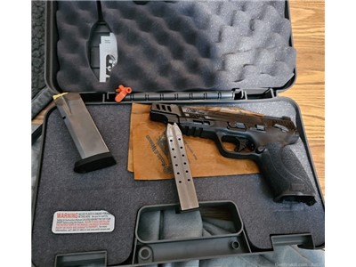 Smith & Wesson m&p 2.0 10mm 2.0