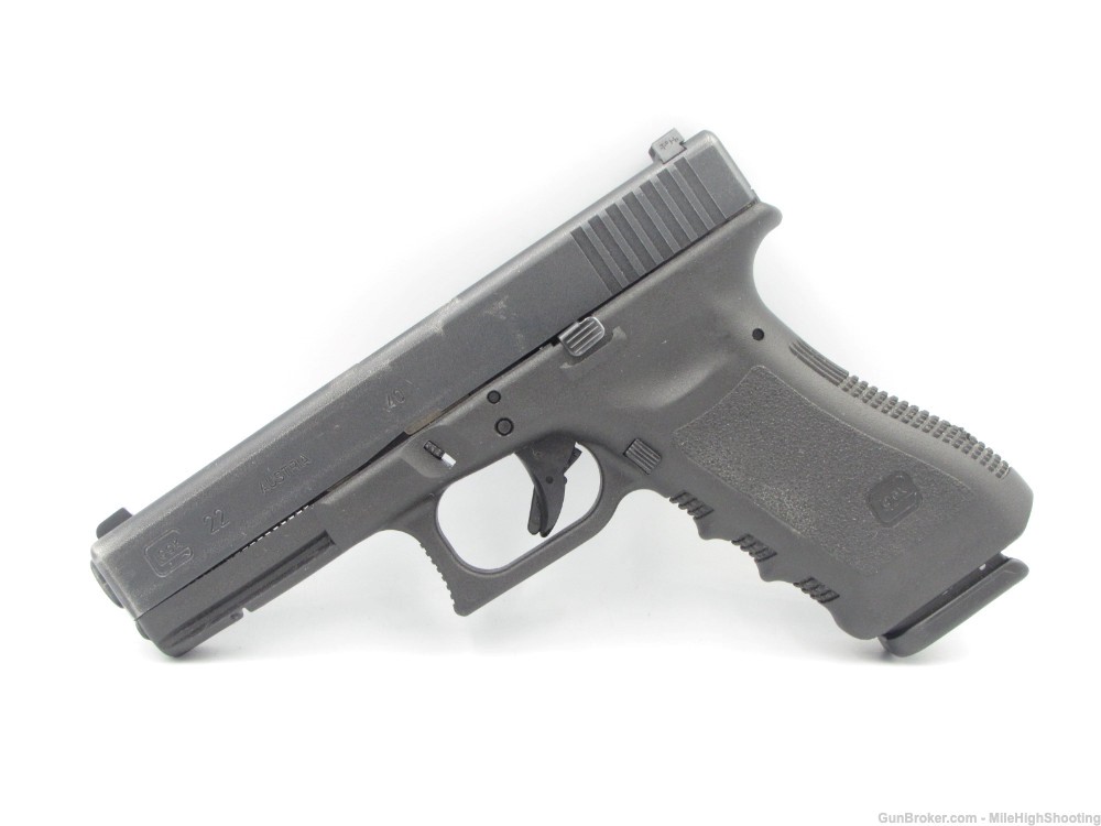 Police Trade-In: Glock G22 Gen3 4.5" .40 S&W with Trijicon Night sights-img-6