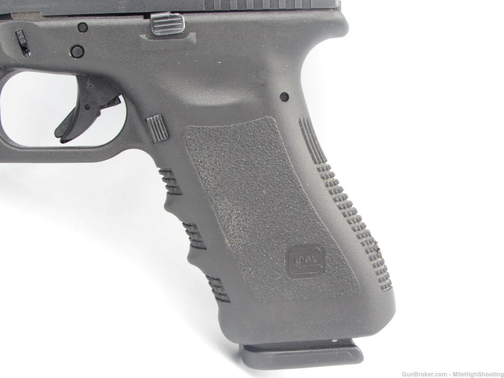 Police Trade-In: Glock G22 Gen3 4.5" .40 S&W with Trijicon Night sights-img-9