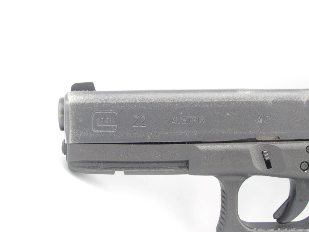 Police Trade-In: Glock G22 Gen3 4.5" .40 S&W with Trijicon Night sights-img-7