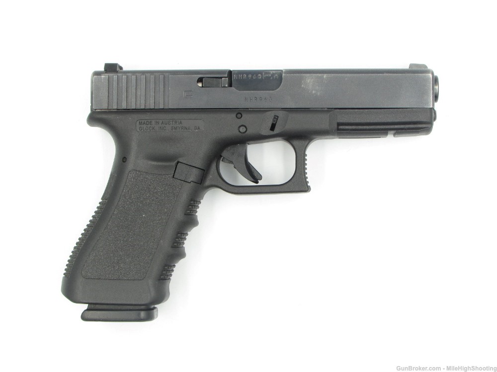 Police Trade-In: Glock G22 Gen3 4.5" .40 S&W with Trijicon Night sights-img-0