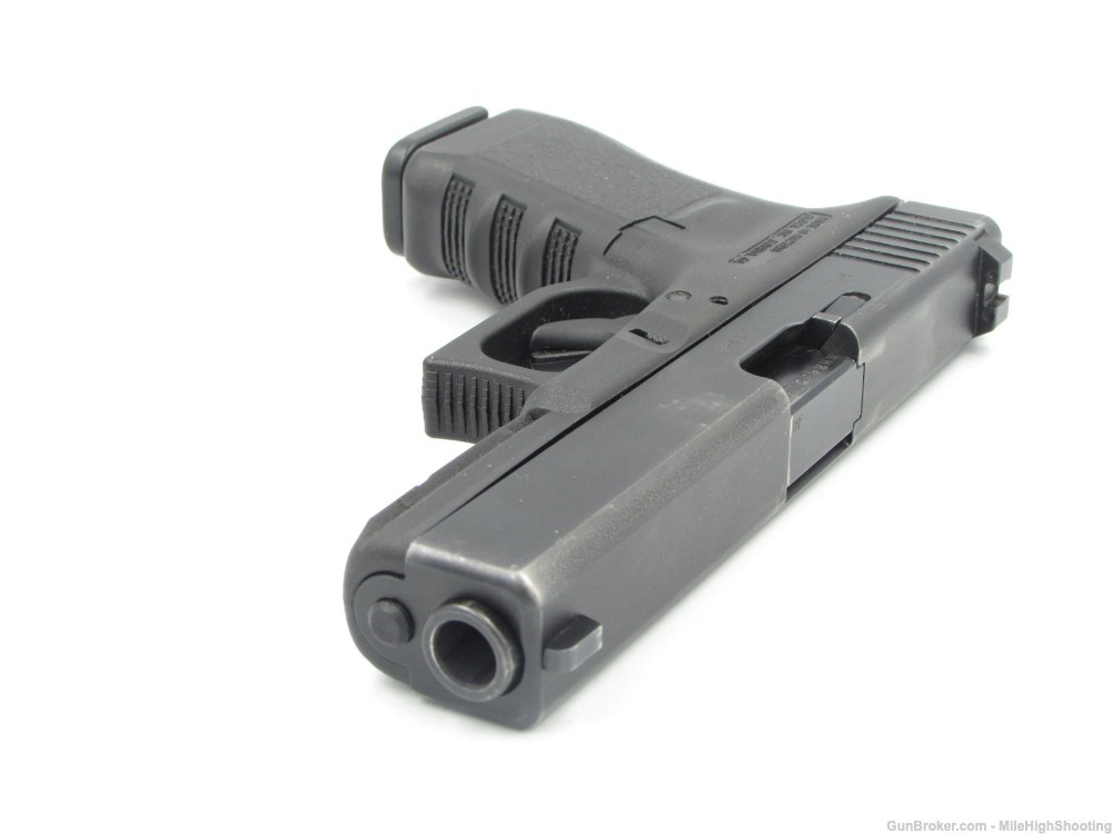 Police Trade-In: Glock G22 Gen3 4.5" .40 S&W with Trijicon Night sights-img-13