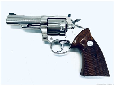 Colt Trooper MK III .357 Magnum 6 shot Revolver 4" Barrel Nickle Wood