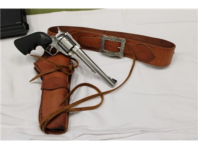 SUPER NICE RUGER NEW SUPER BLACKHAWK 44 MAGNUM WITH AWESOME AMISH HOLSTER