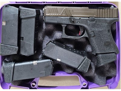 Glock 27 AGENCY CUSTOM, EXTRAS, 5 MAGS 