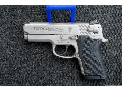 S&W Model 4513TSW Tactical 4513 Early Model W/ Four Original 6 Round Mags 
