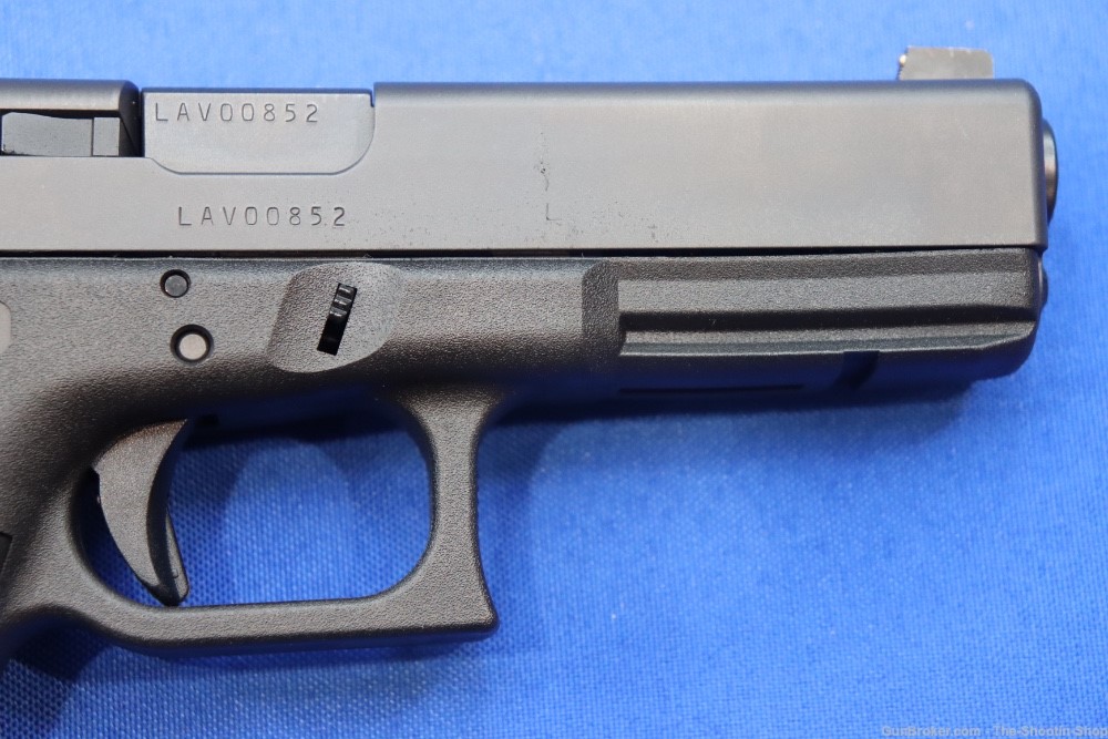 Glock Model G17 RTF2 VICKERS Tactical Model Pistol 9MM 17RD Austria 17 RTF -img-9