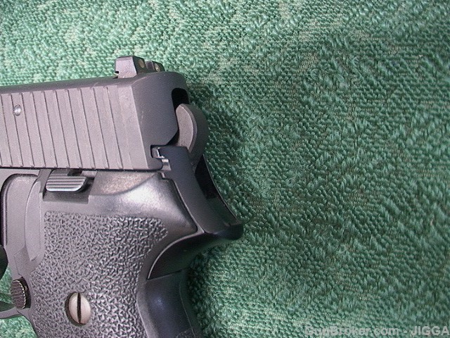 Used Sig Sauer P220 45 acp.-img-6