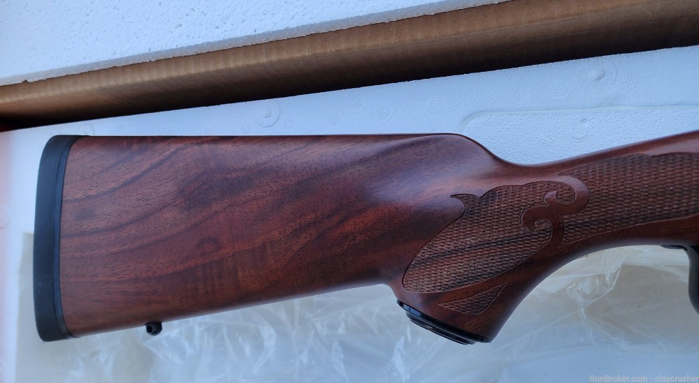 NIB Winchester Model 70 Featherweight grade 3 USA M70-img-6