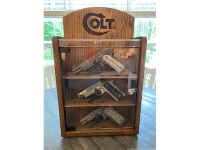 Colt 1911 Python Solid Oak Table Top Handgun/Revolver Display Case (UNIQUE)