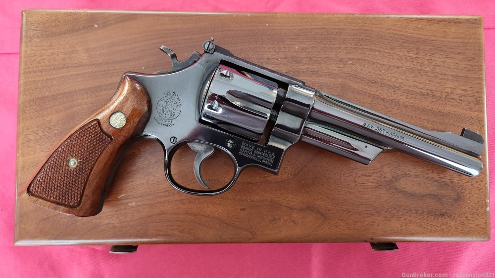 ABSOLUTELY STUNNING 1975 SMITH AND WESSON MODEL 27 - 2 .357 MAGNUM 6IN-img-0