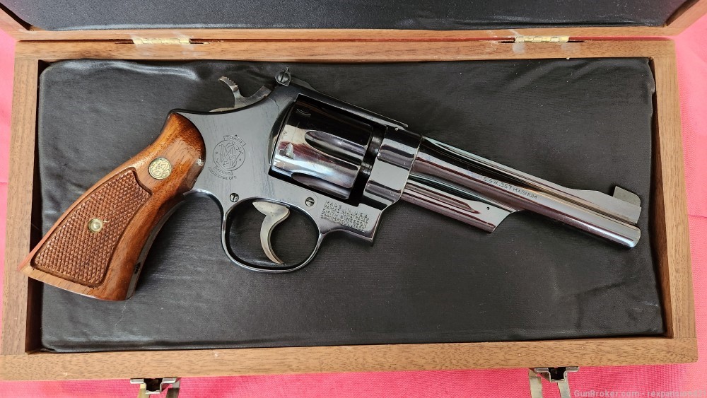 ABSOLUTELY STUNNING 1975 SMITH AND WESSON MODEL 27 - 2 .357 MAGNUM 6IN-img-2