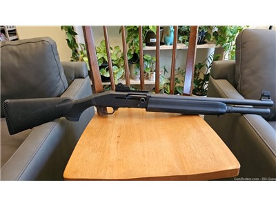 Very Nice Mossberg 930 Tactical Semi Auto 12 Gauge Shotgun 2.75 and 3in 