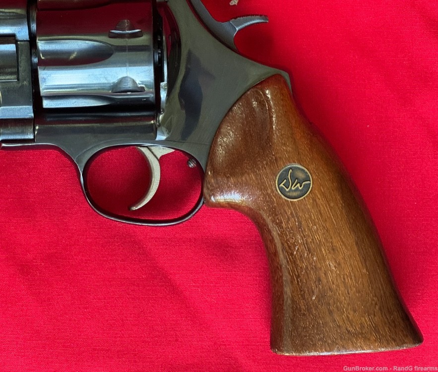 early Dan Wesson 44 magnum - Ported-img-4
