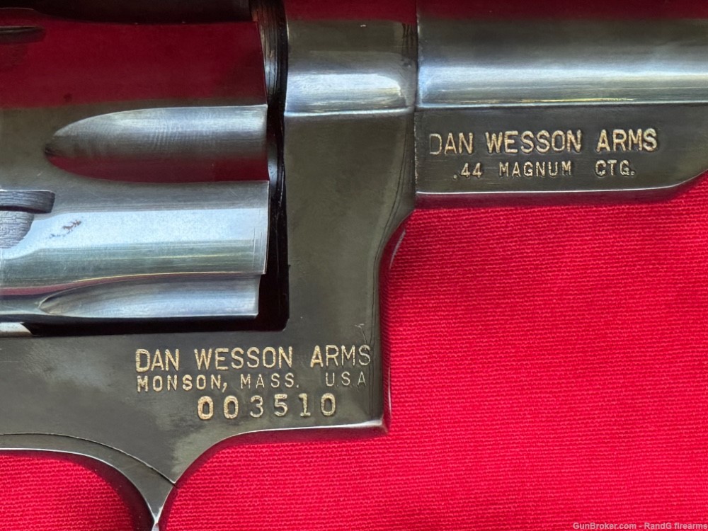 early Dan Wesson 44 magnum - Ported-img-2