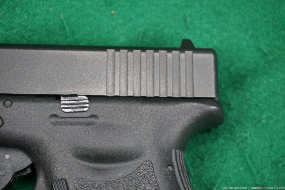 Glock Model 27 Gen3 40S&W w/ Two Mags $.01 Start No Reserve-img-4