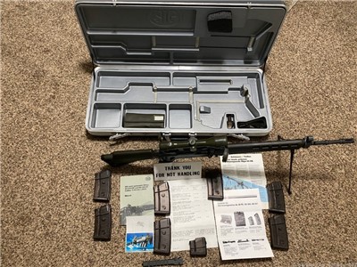 Sig 550-1sp Pre Ban 5.56 Rifle W/ Hensoldt ZF 6x36 Meili Case UNFIRED 