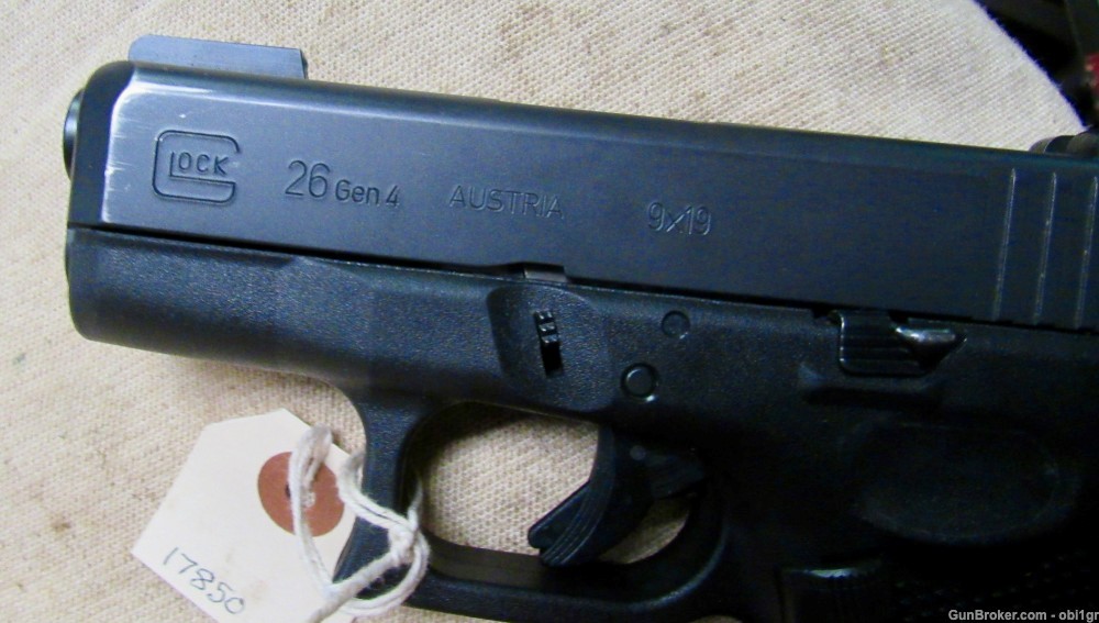 Glock 26Gen4 26 9mm Pistol in Box Gen 4 .01 NO RESERVE-img-6