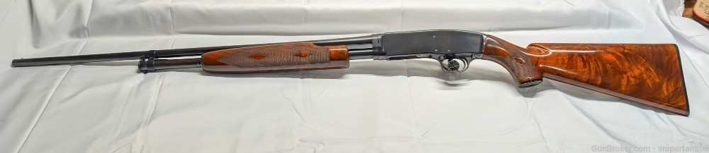 Winchester Model 42 Deluxe 26" Skeet Pre War MINT 1941 mfg-img-0