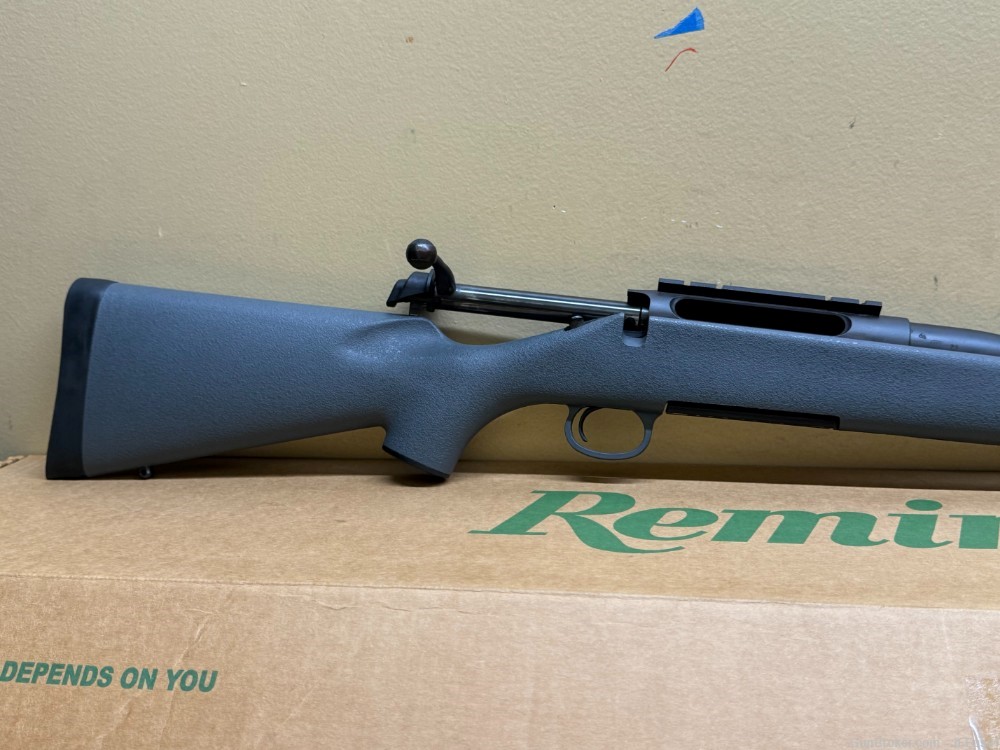 Remington Model 710 24" 7mm Rem. mag-img-5