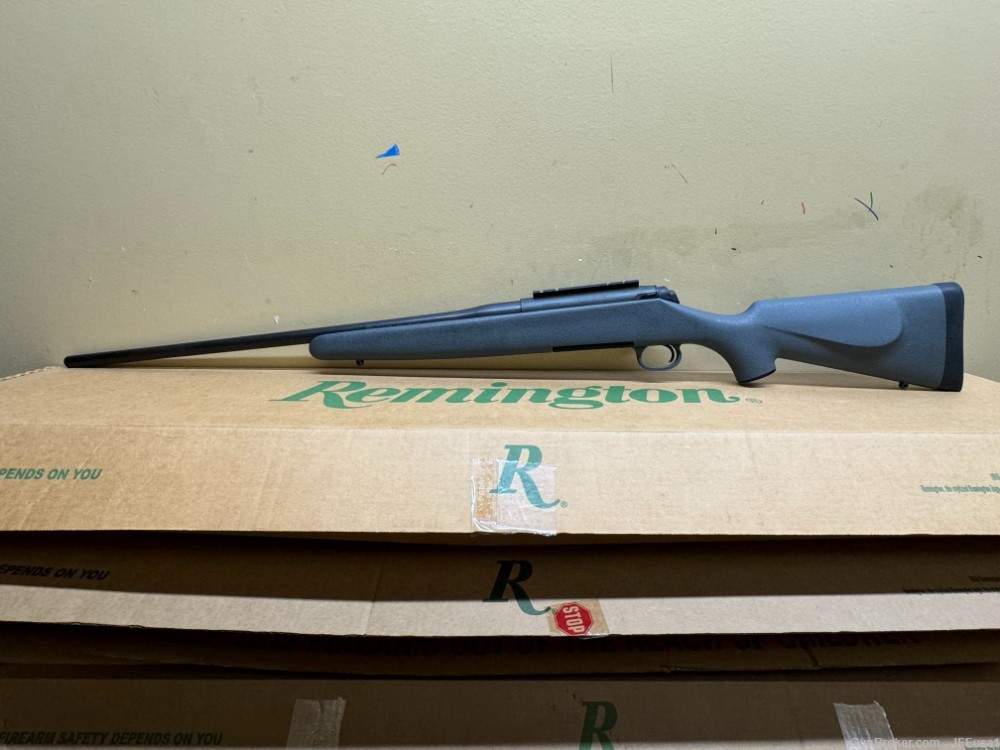 Remington Model 710 24" 7mm Rem. mag-img-2