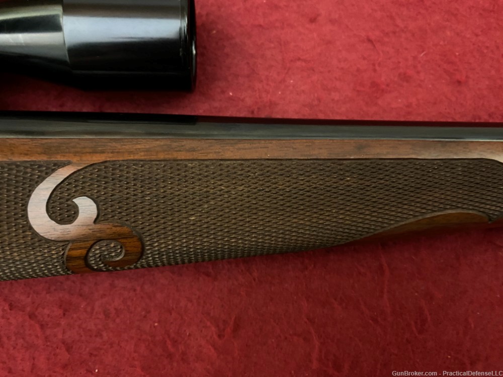 Near Mint Winchester Model 70 XTR Featherweight .257 Roberts made in 1981-img-35
