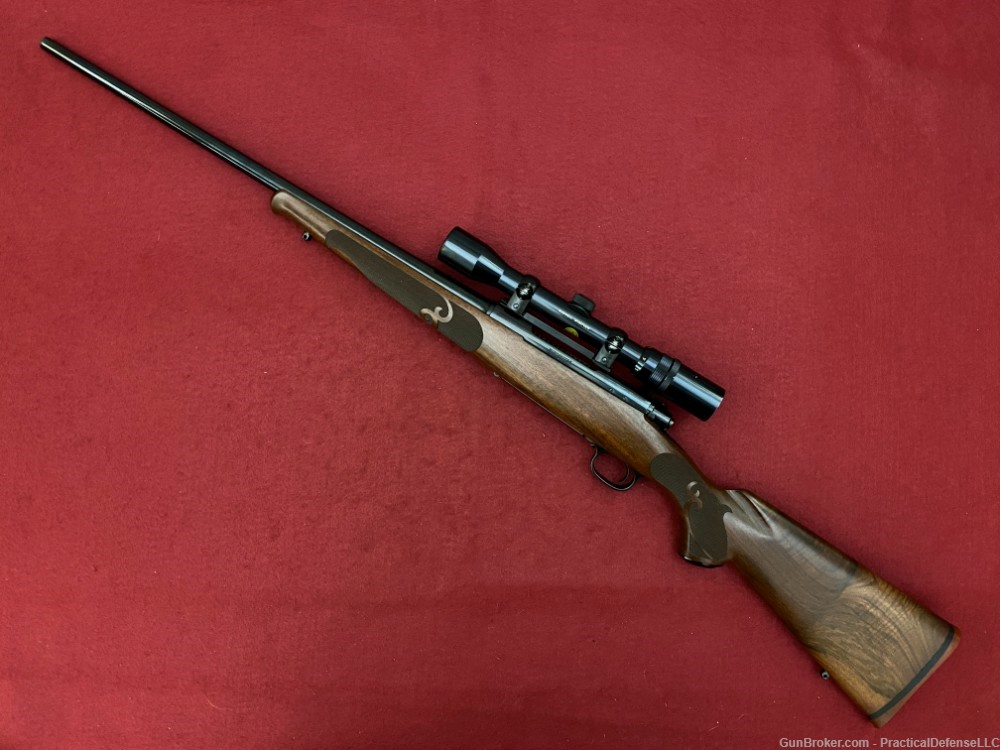 Near Mint Winchester Model 70 XTR Featherweight .257 Roberts made in 1981-img-1