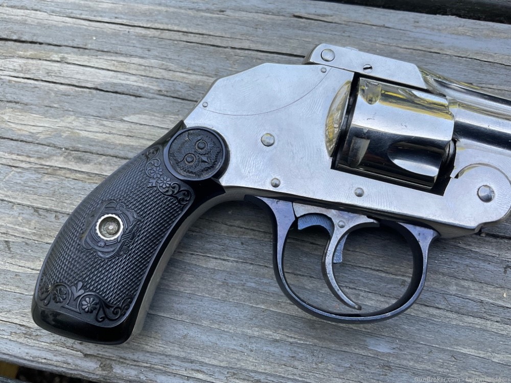 Antique Iver Johnson 1st Model Hammerless Revolver 32 S&W 1895-96 3” Nickel-img-1