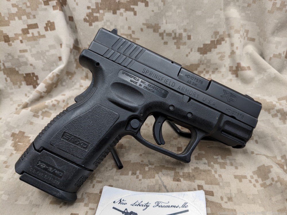 Springfield Armory XD-40 Subcompact .40S&W Pistol USED Good 1-12rd Mag-img-1