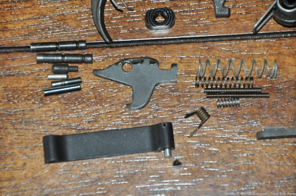 DPMS A-15 5.56 Trigger Hammer & Parts Lot-img-1