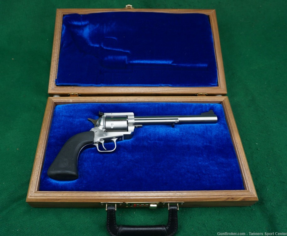 UNFIRED MR Magnum Research BFR 357 357mag 8" w/ Wood Display Case-img-0