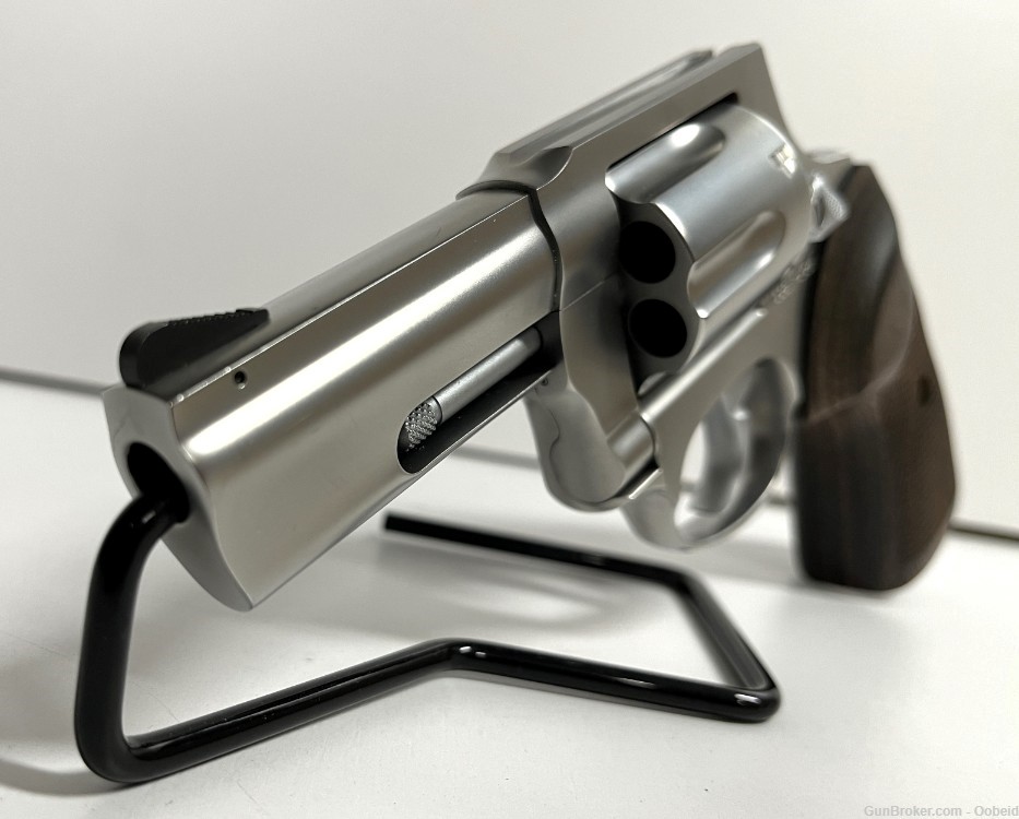Taurus 856 Executive Grade, 38sp +P Revolver 6rd 3" Barrel Custom-img-12