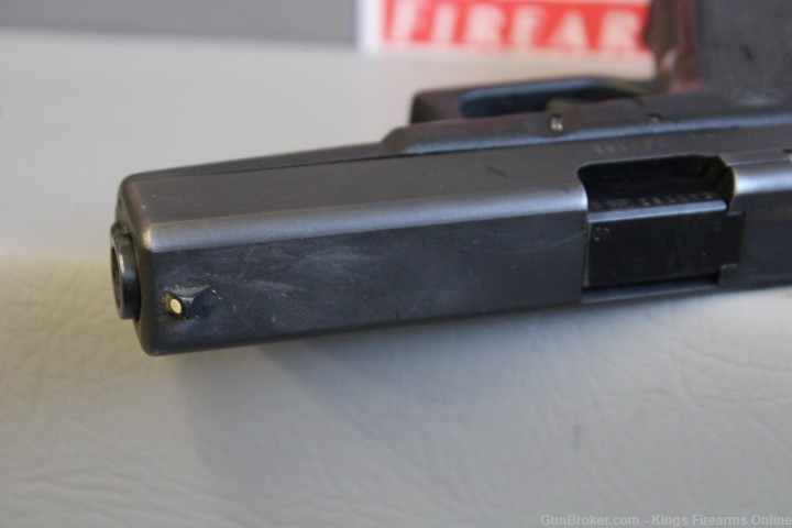Glock 22 Gen2 .40S&W item P-60-img-17